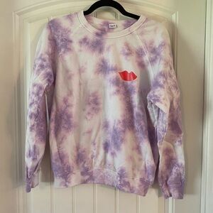 Clare V. Purple Tie-Dye Sweatshirt with Red Lips